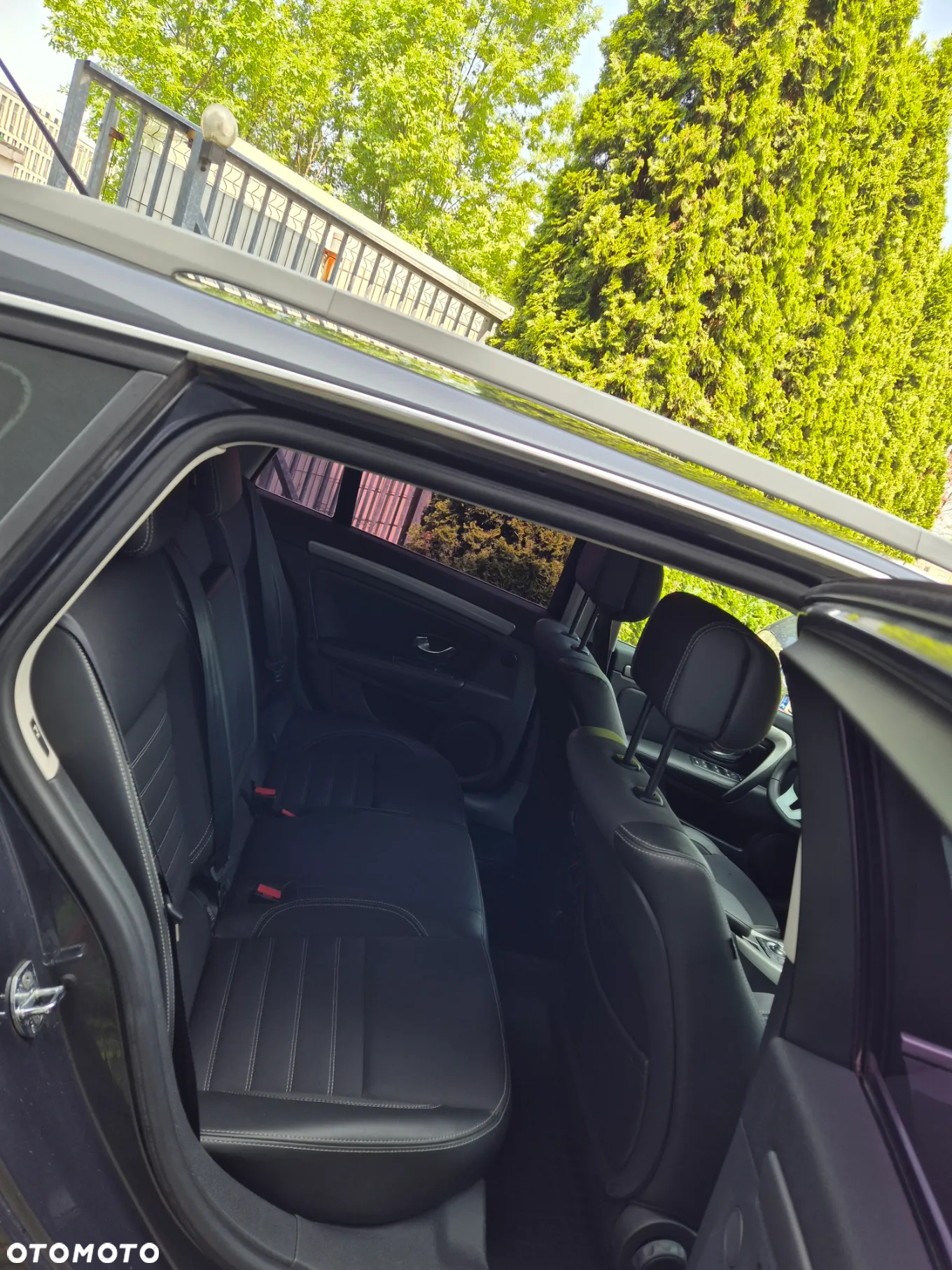 Renault Laguna 2.0 DCi Dynamique - 9