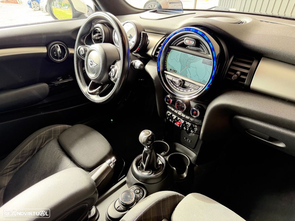 MINI 3 Portas Cooper - 11