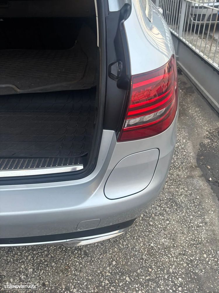 Mercedes-Benz C 300 de Avantgarde - 7