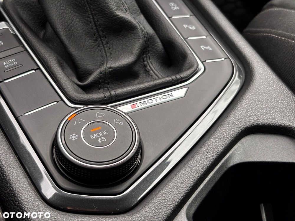 Volkswagen Tiguan - 28