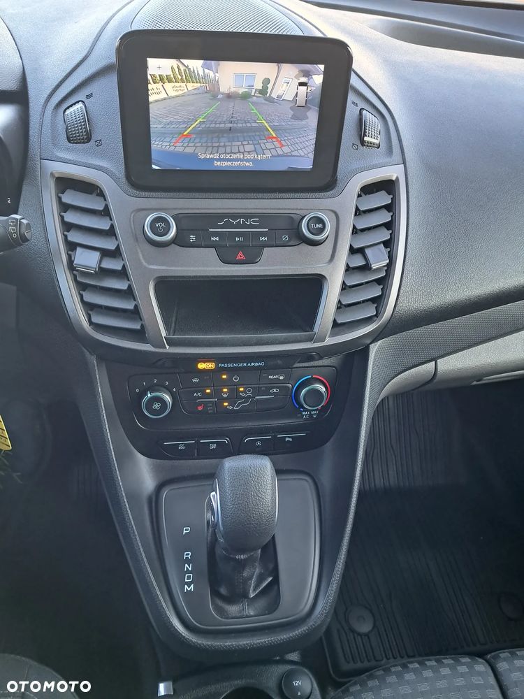 Ford TRANSIT CONNECT F-VAT - 17