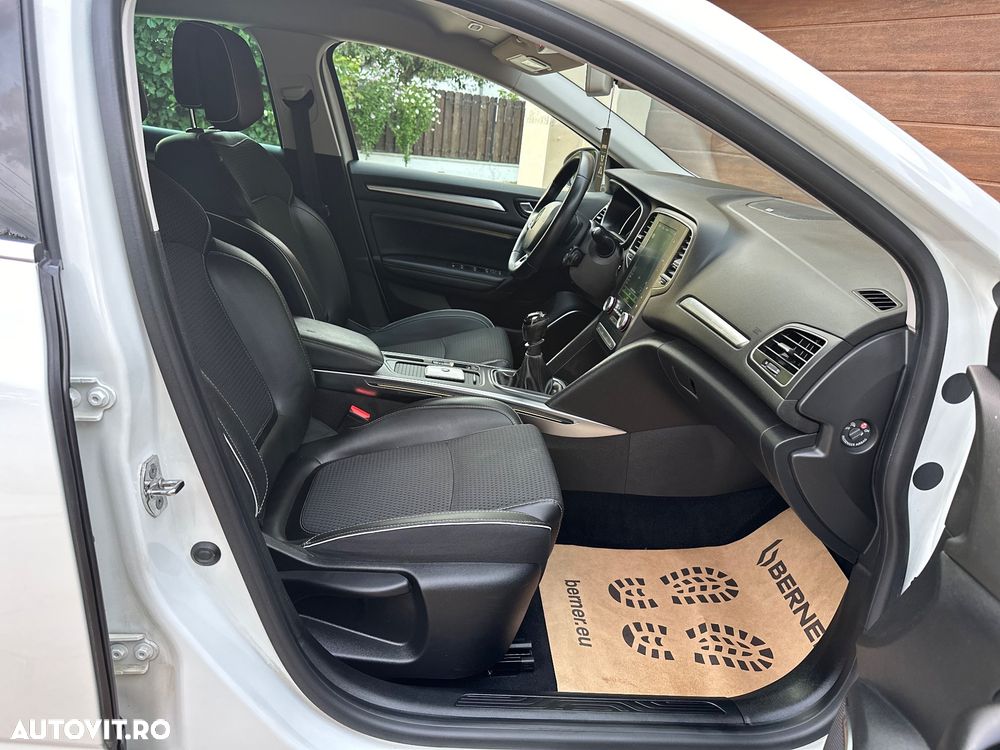 Renault Megane - 17