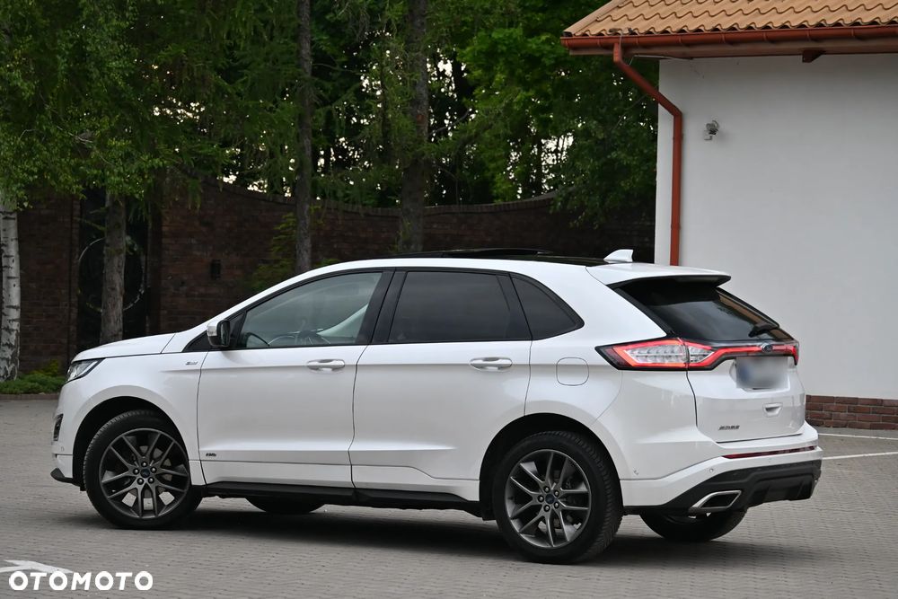 Ford Edge 2.0 TDCi Bi-Turbo 4x4 ST-LINE - 16
