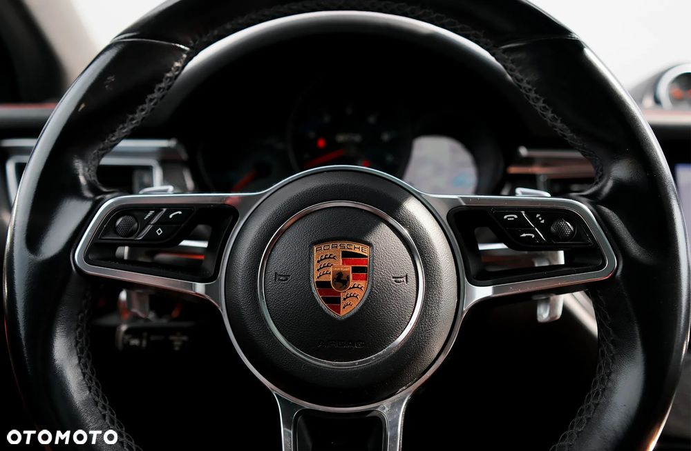 Porsche Macan GTS - 15