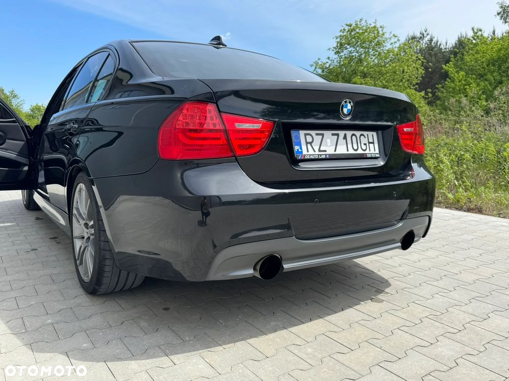 BMW Seria 3 335i - 12