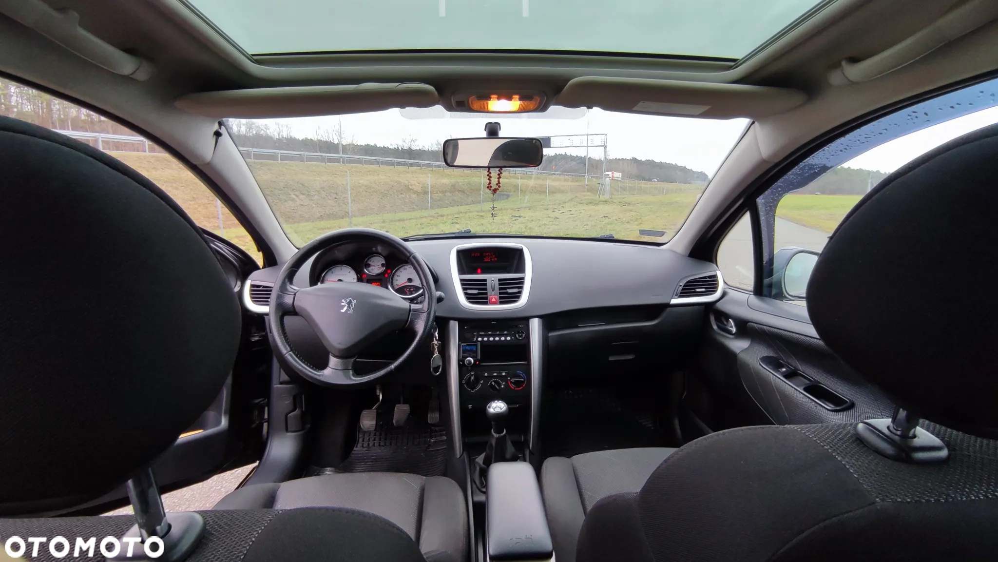 Peugeot 207 1.6 HDi Trendy - 18