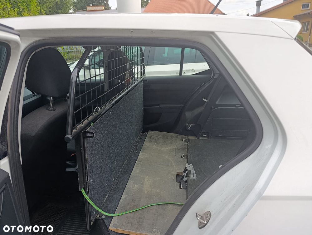 Skoda Fabia 1.0 TSI Active - 9