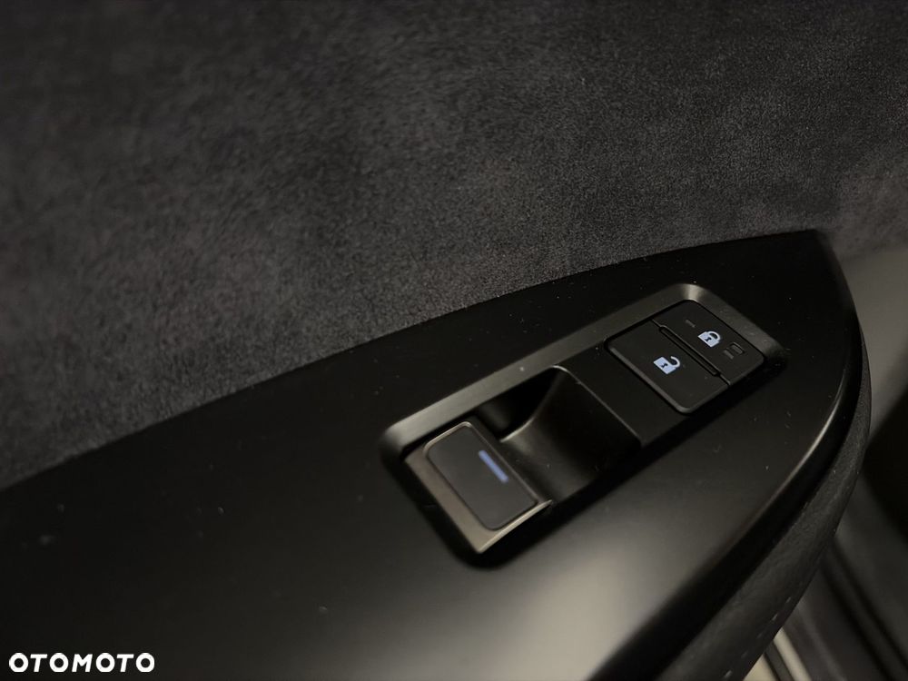 Lexus RZ 450e Omotenashi DIRECT4 - 12