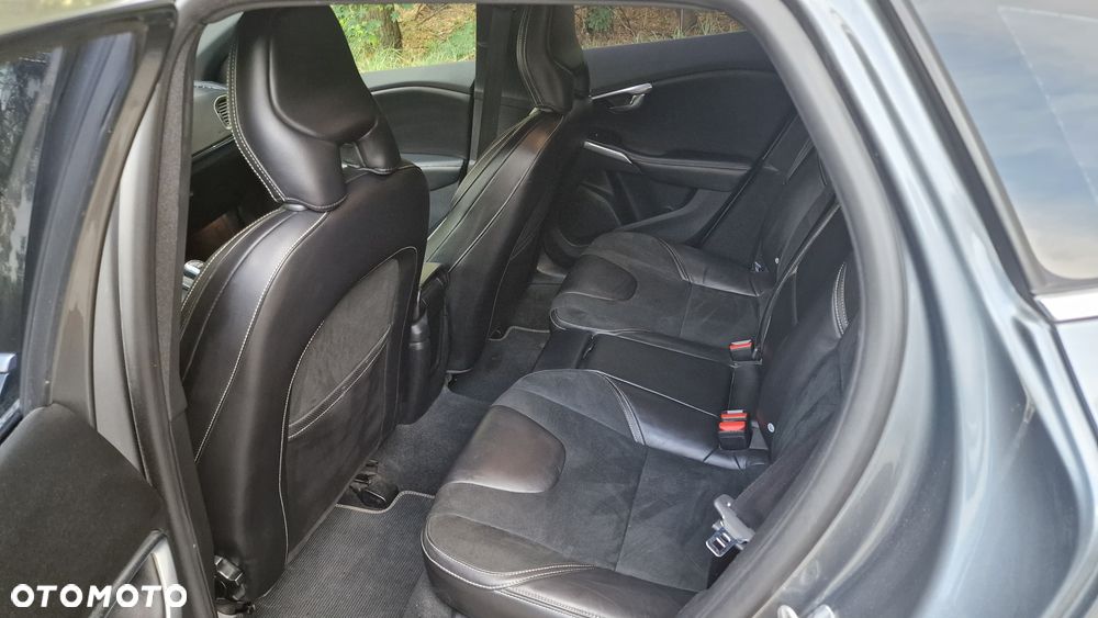 Volvo V40 - 14