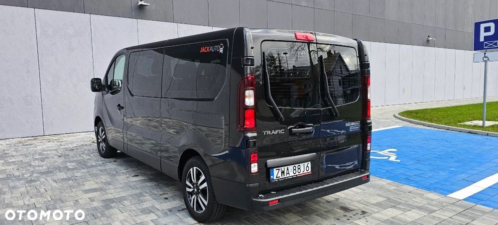 Renault Trafic 2.0 dCi - 6