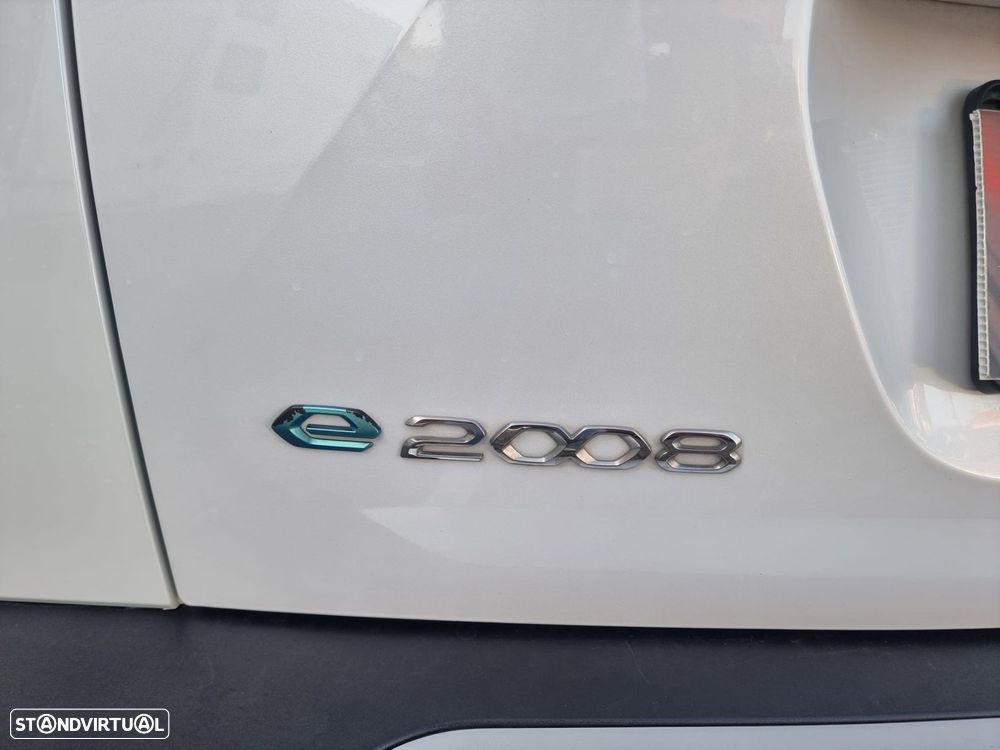 Peugeot e-2008 50 kWh Allure Pack - 35