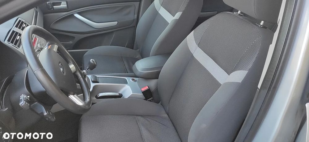 Ford Kuga 2.0 TDCi Trend - 7