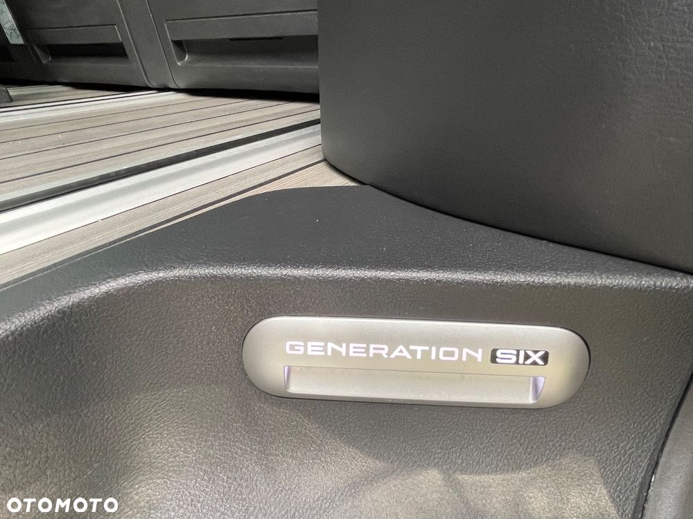 Volkswagen Multivan 6.1 2.0 TDI L1 Highline 4Motion DSG - 25