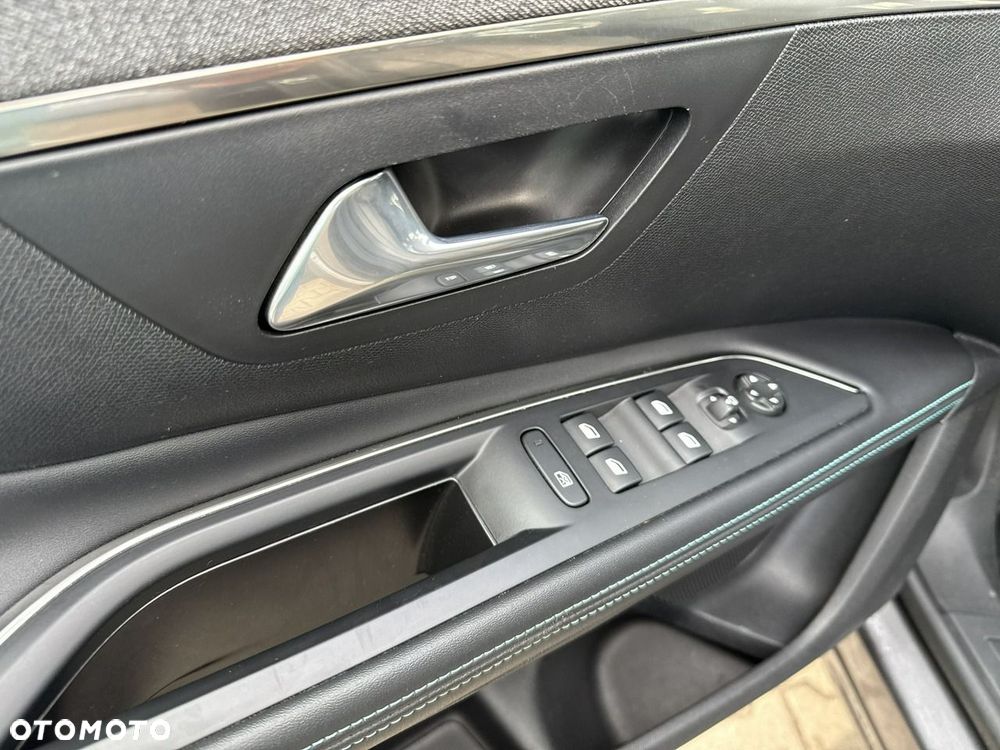 Peugeot 5008 2.0 BlueHDi Allure Pack S&S EAT8 - 12