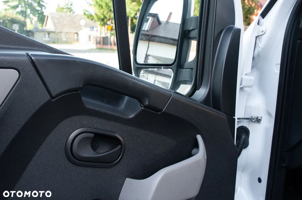Renault Master - 30