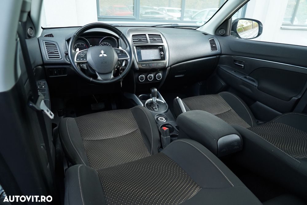 Mitsubishi ASX 2.2 DI-D 4WD Automatik Intense - 17