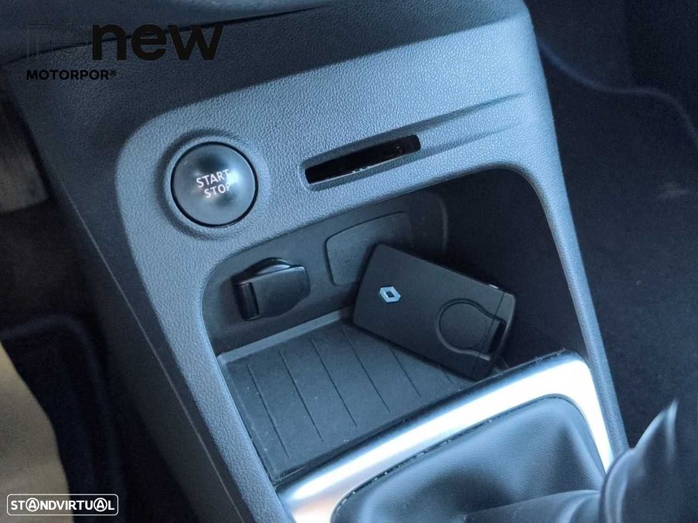 Renault Captur 1.2 TCe Exclusive XMOD - 24