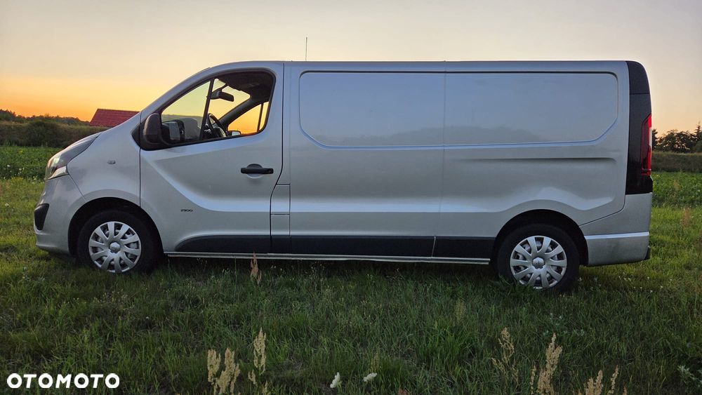 Opel Vivaro - 2