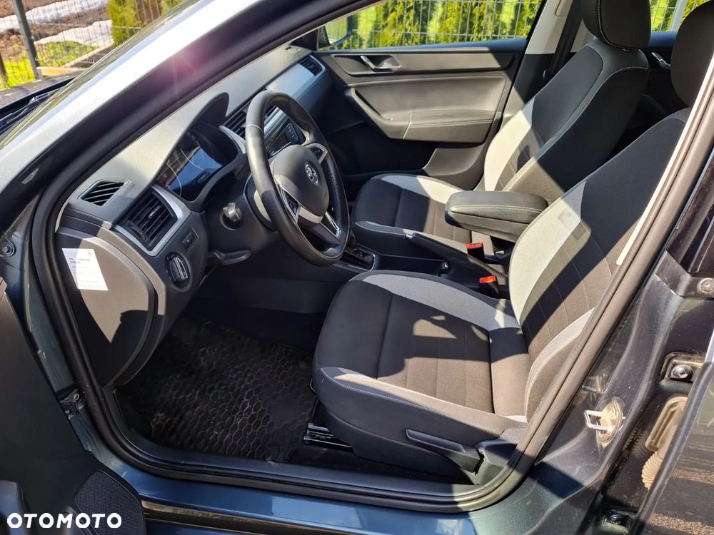 Skoda RAPID Spb 1.2 TSI Ambition - 6