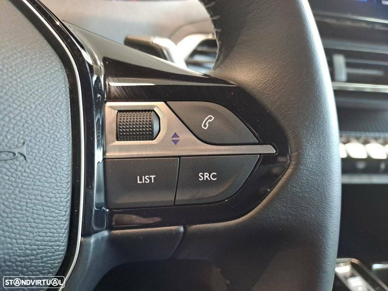Peugeot 5008 1.5 BlueHDi Allure Pack EAT8 - 17