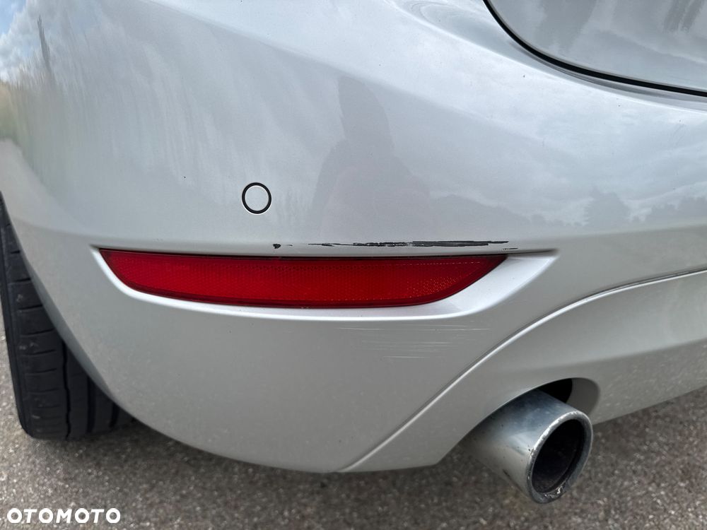 BMW Seria 2 218d Sport-Aut Advantage - 17