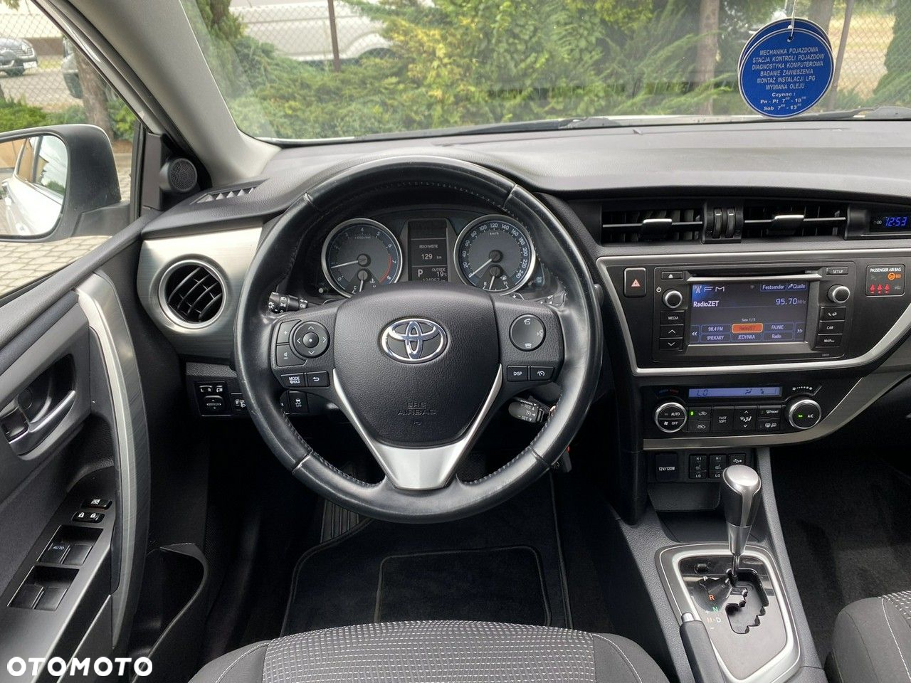 Toyota Auris - 17