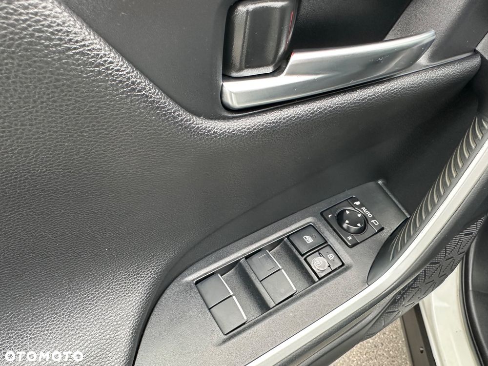 Toyota RAV4 Hybrid Selection 4x2 - 15