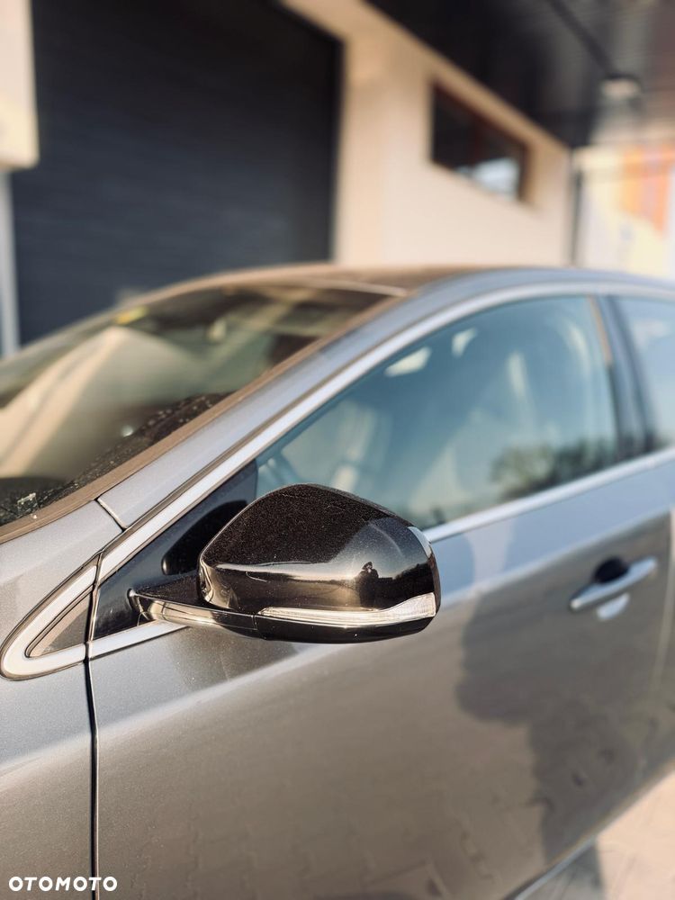 Volvo V40 D2 Drive-E Base - 13