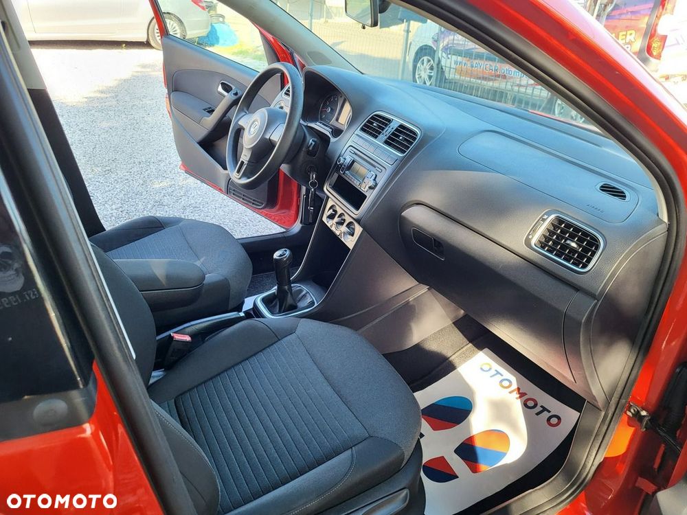 Volkswagen Polo - 19