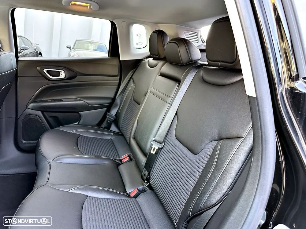 Jeep Compass 1.3 TG Limited S - 36