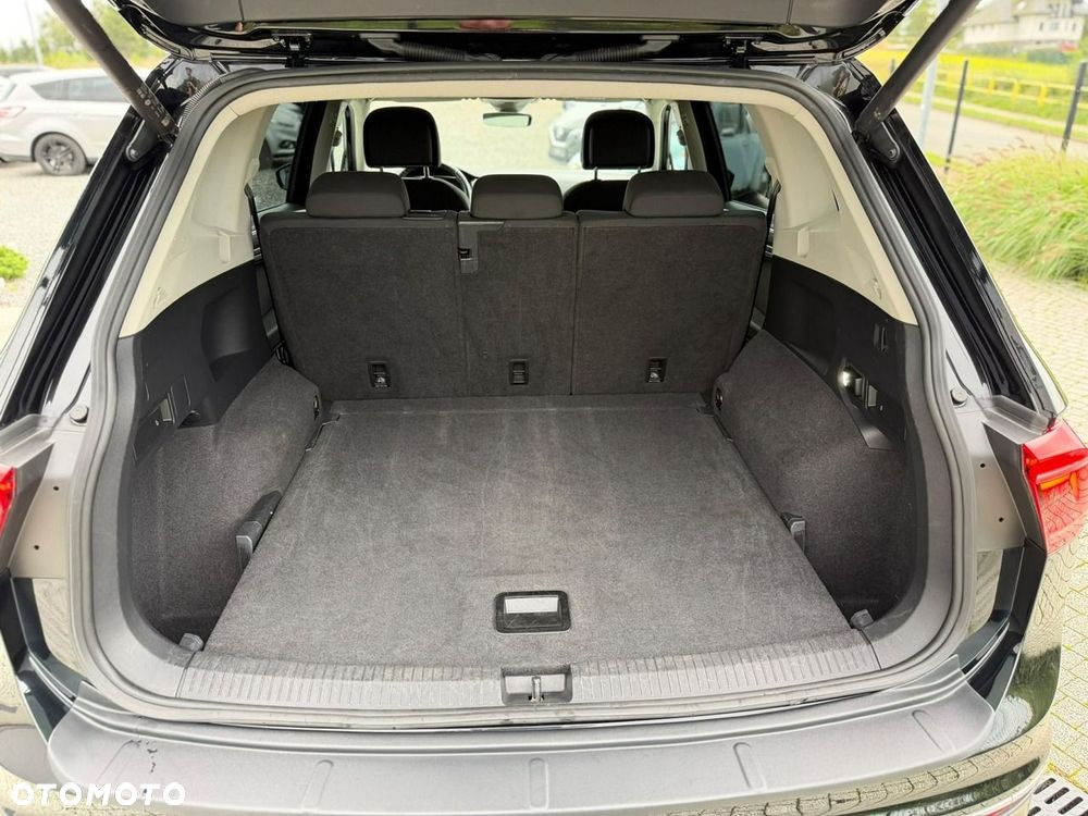 Volkswagen Tiguan Allspace - 40