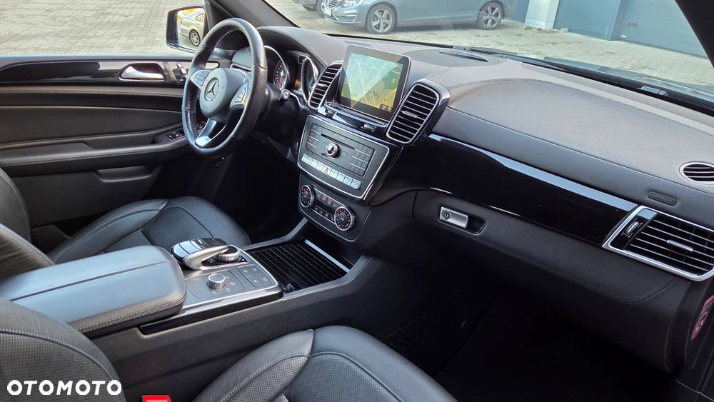 Mercedes-Benz GLE 350 d 4-Matic - 9