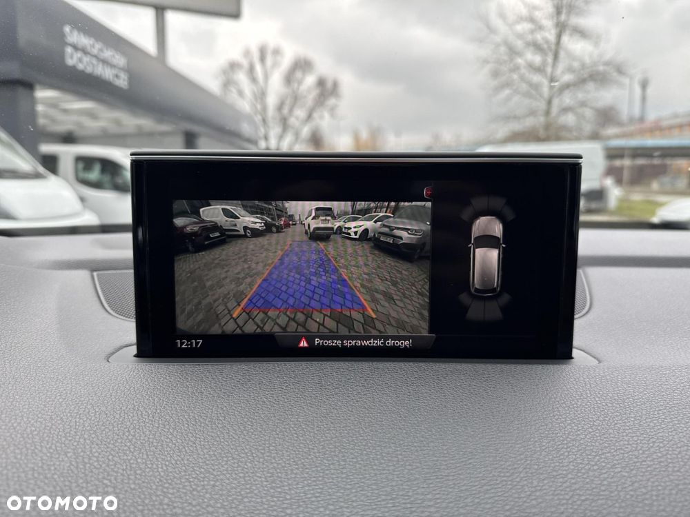 Audi SQ7 - 7