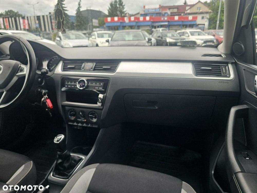 Skoda RAPID 1.2 TSI (Green tec) Ambition - 12