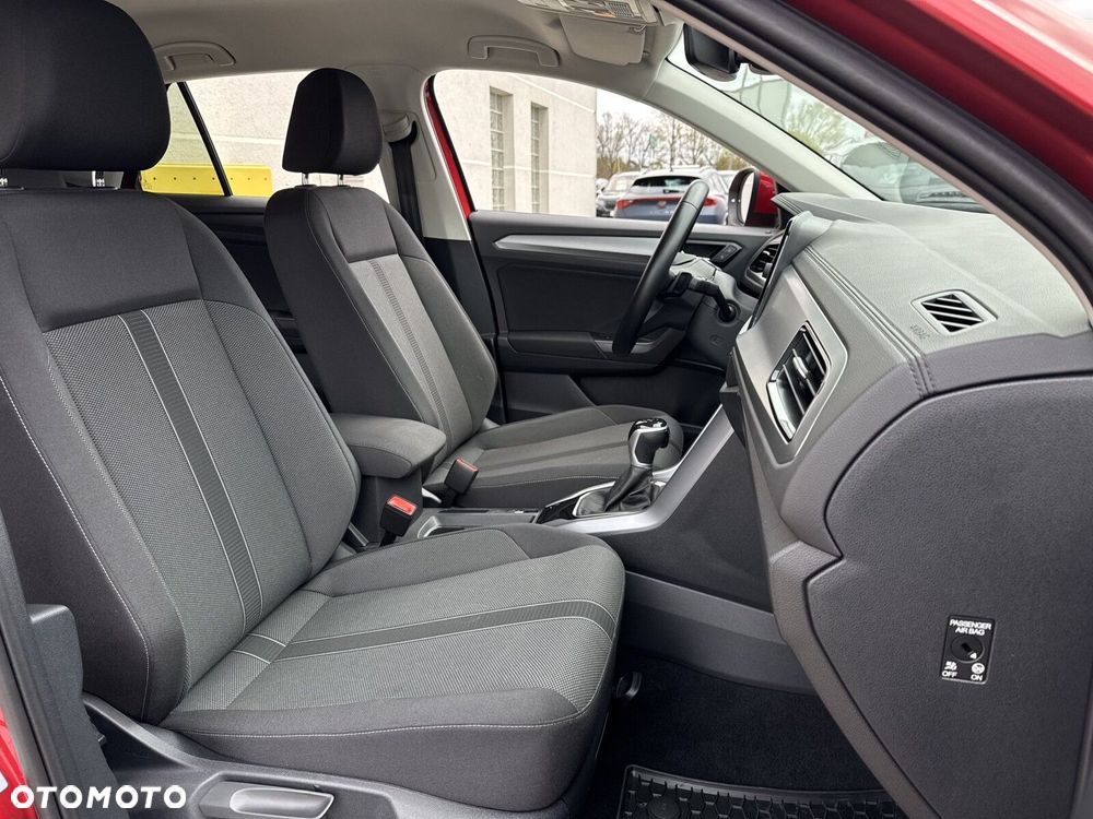 Volkswagen T-Roc - 11