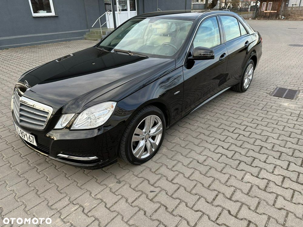 Mercedes-Benz Klasa E - 1