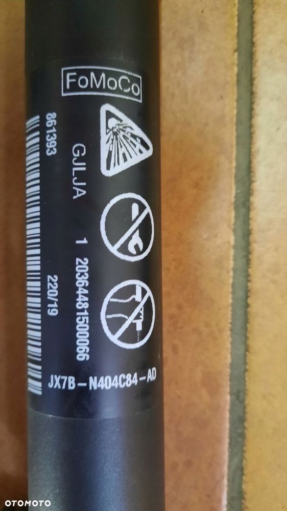 SIŁOWNIK TELESKOP KLAPY TYŁ FOCUS MK IV 18- - 3