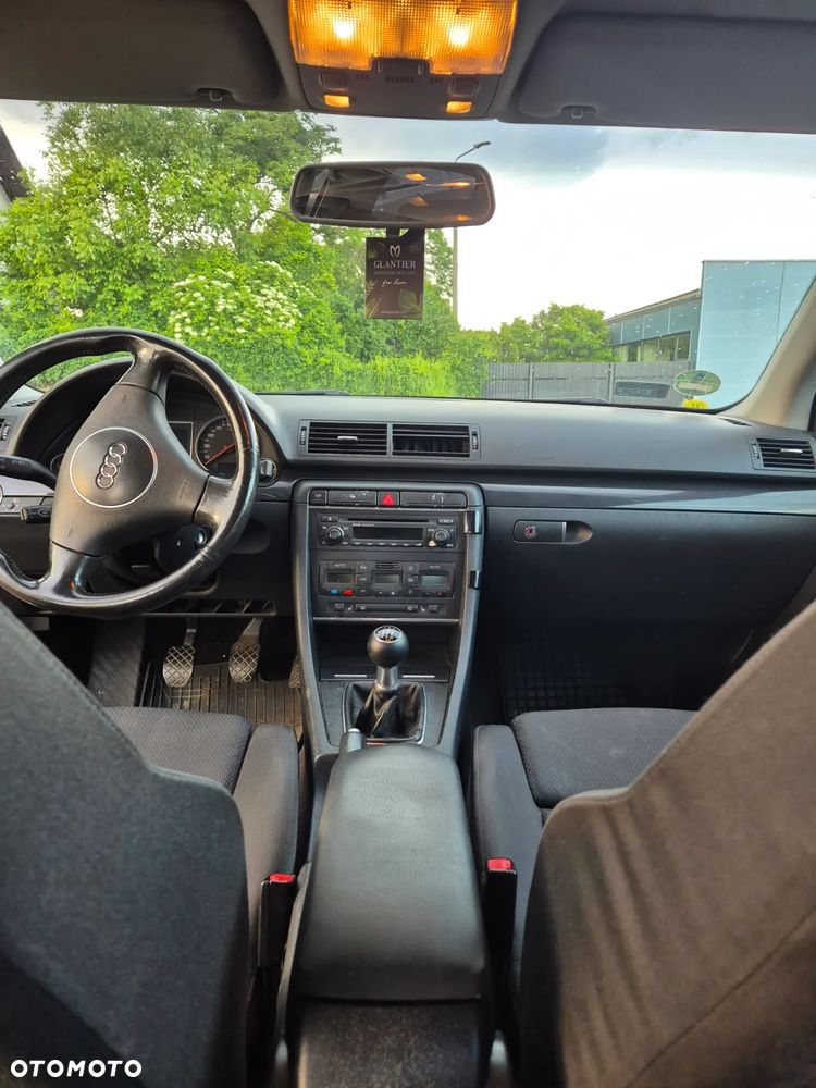 Audi A4 Limousine ver-avant-2-0 - 8