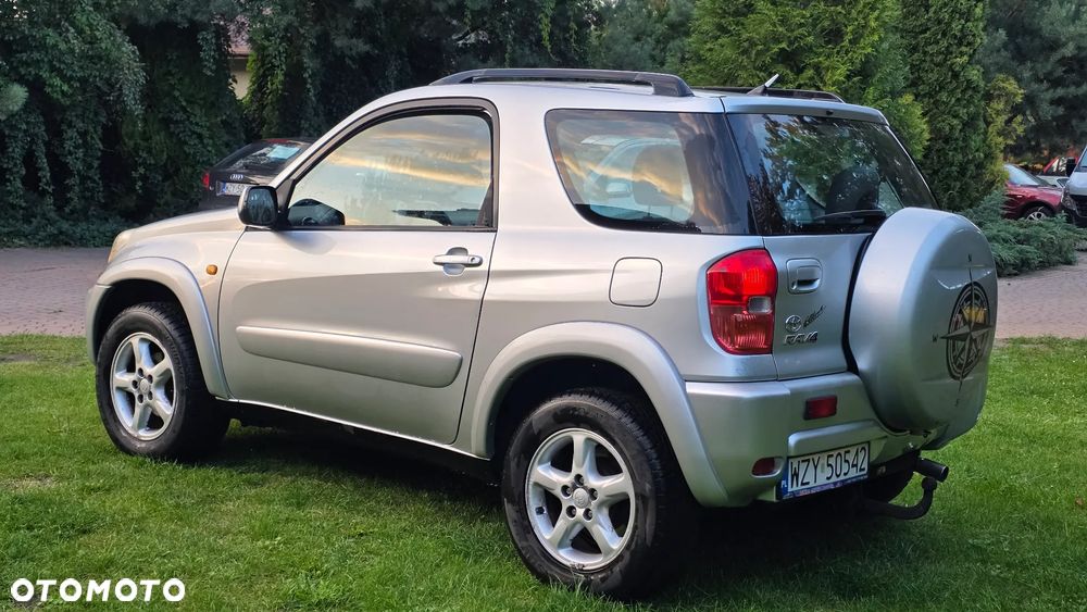 Toyota RAV4 4x4 Sol - 4