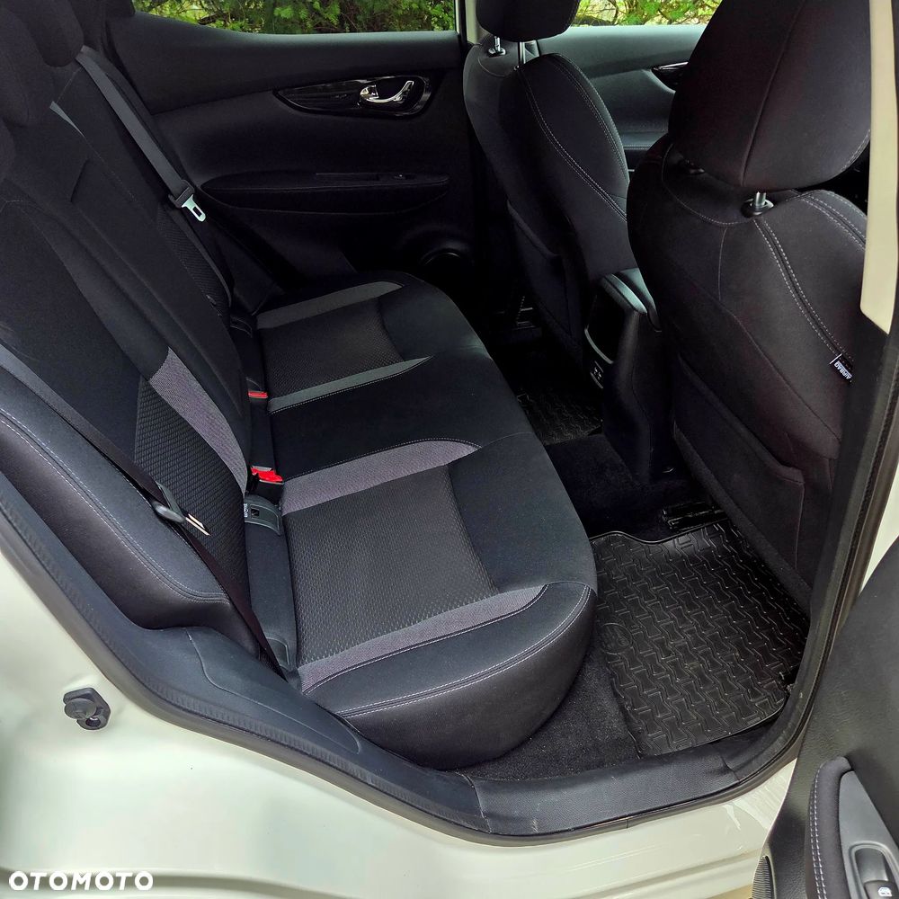 Nissan Qashqai 1.7 dCi Xtronic ALL-MODE 4x4i N-WAY - 11