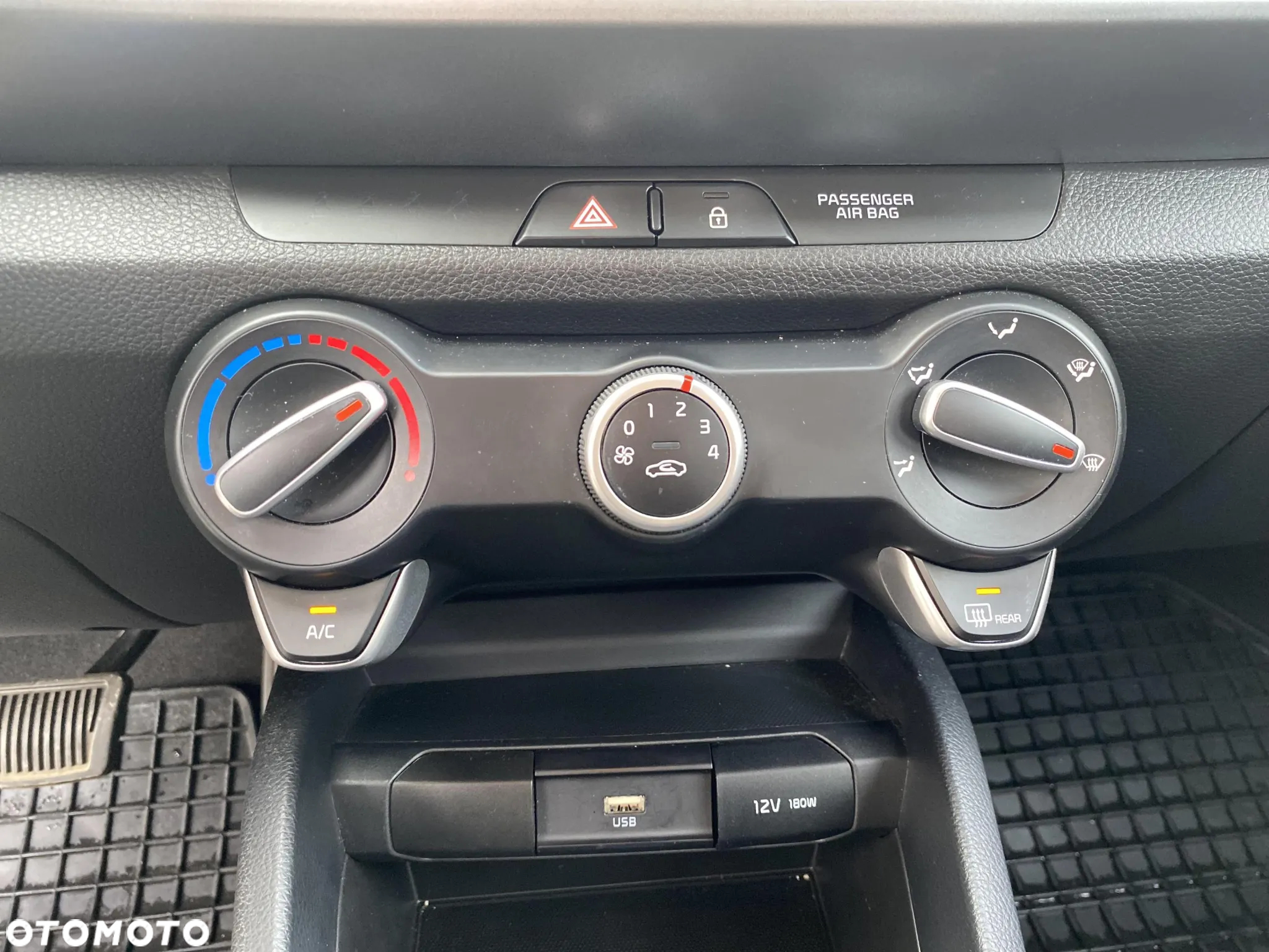 Kia Stonic 1.0 T-GDI M DCT - 20