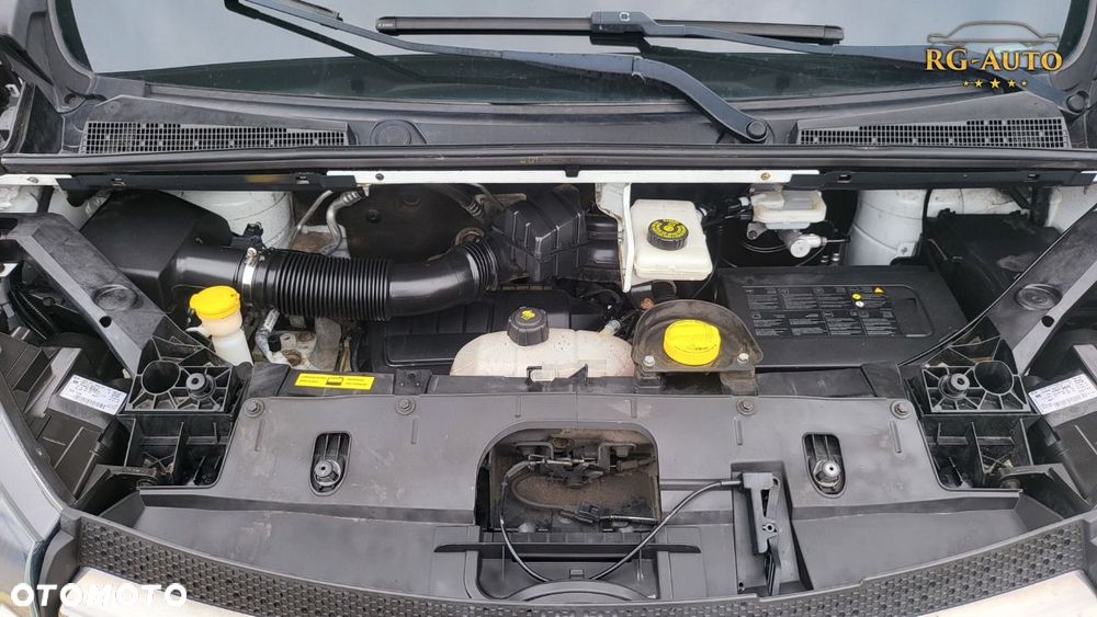 Opel Vivaro - 17