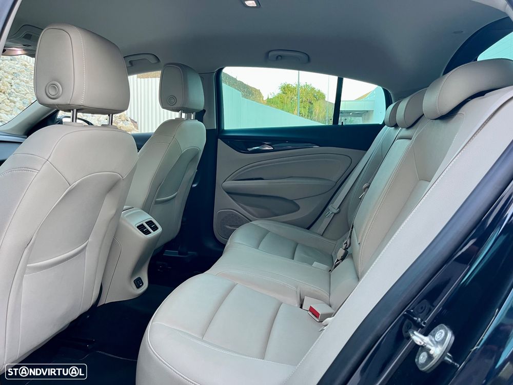 Opel Insignia Grand Sport 1.6 CDTi Ultimate - 32