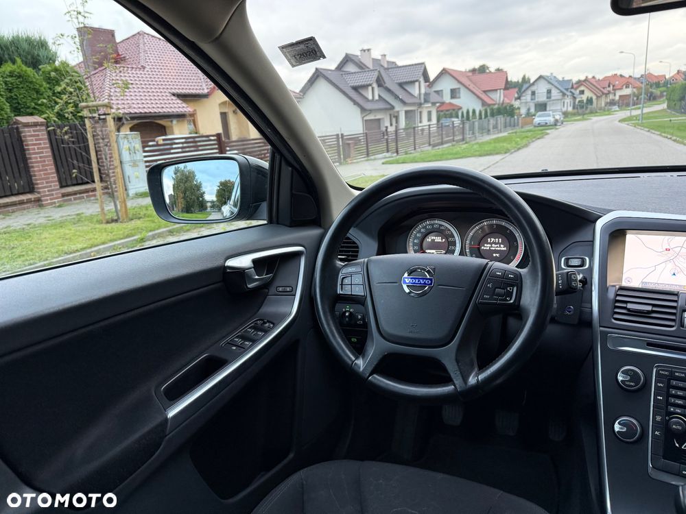 Volvo XC 60 - 11