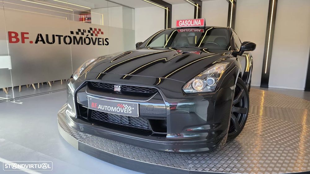 Nissan GT-R Black Edition - 22
