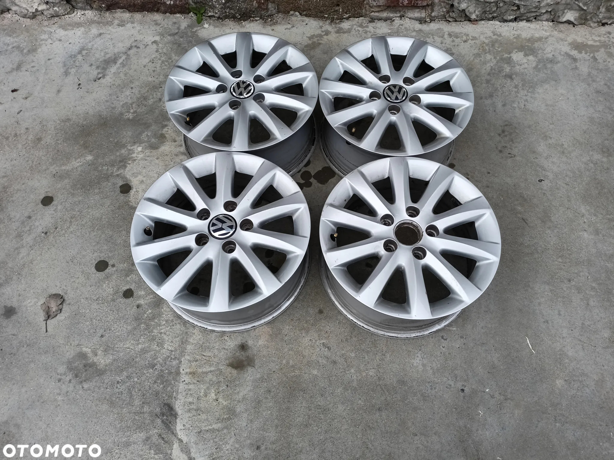 Felgi aluminiowe 15 cali 5x112 Golf V VI VII Jetta  Audi A3  Komplet  Felg - 13