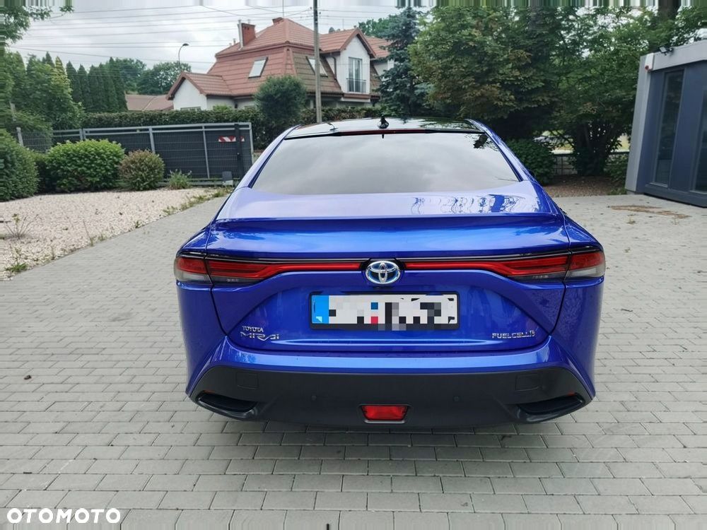 Toyota Mirai - 5