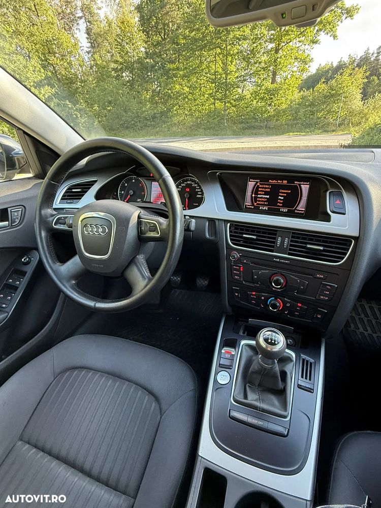 Audi A4 Avant 2.0 TDI DPF Ambiente - 11