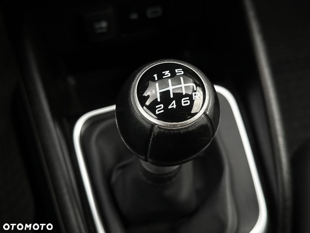 Fiat Tipo 1.4 16V Lounge EU6d - 16