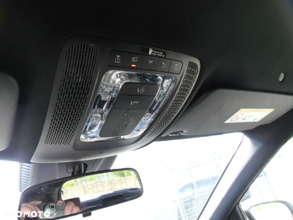 Mercedes-Benz Klasa B 200 d Style 8G-DCT - 26